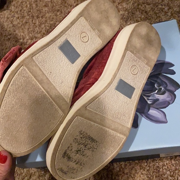 Libby Edelman Caitlyn Slip on shoes - Picture 2 of 3